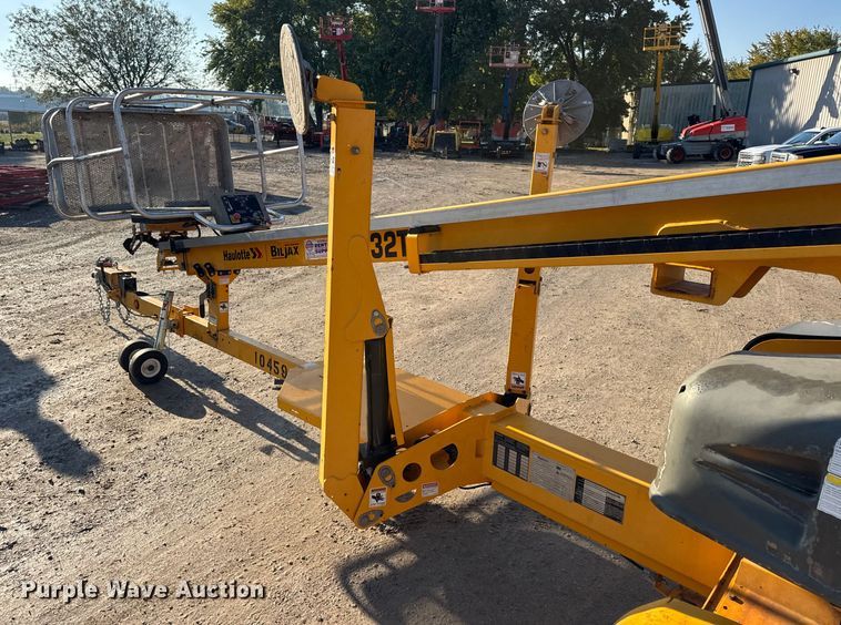 image for item EN0648 2015 Haulotte 3632T boom lift