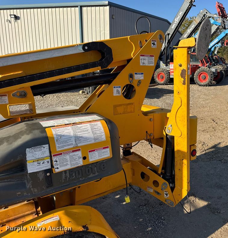 image for item EN0648 2015 Haulotte 3632T boom lift