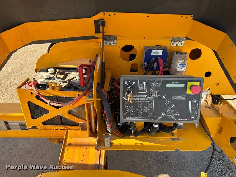 image for item EN0648 2015 Haulotte 3632T boom lift