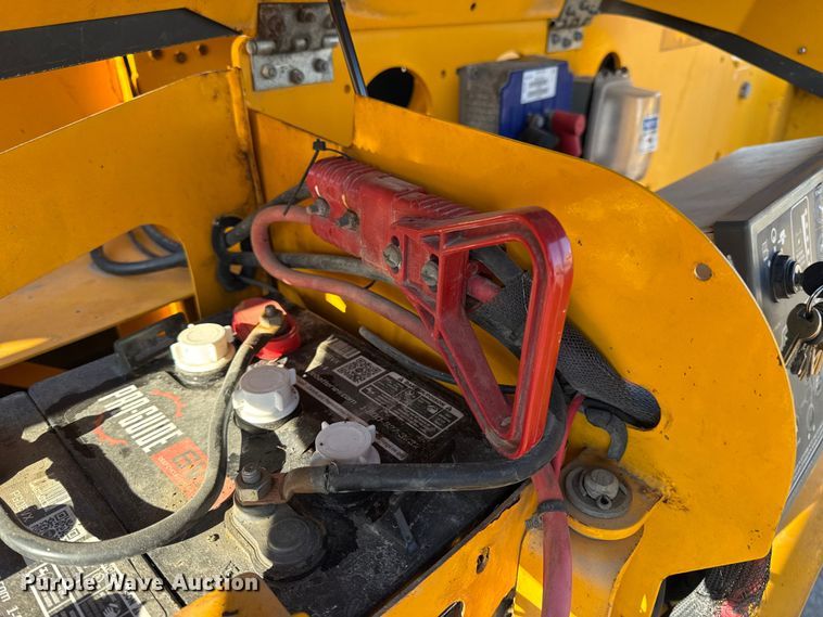 image for item EN0648 2015 Haulotte 3632T boom lift