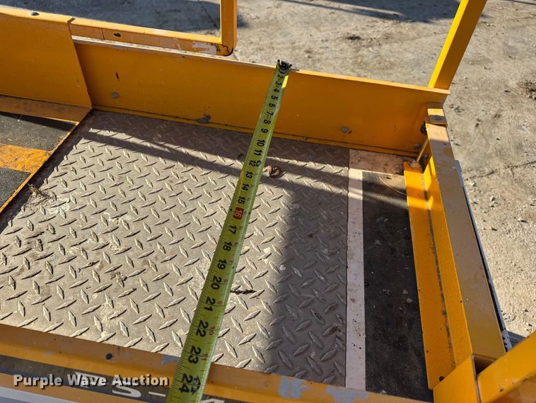 image for item EN0649 2019 Hy-Brid PS-1430S4 scissor lift