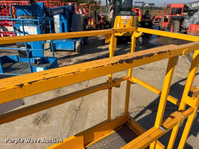 image for item EN0650 2019 Hy-Brid ZT-1230 scissor lift