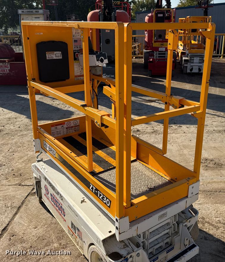 image for item EN0650 2019 Hy-Brid ZT-1230 scissor lift