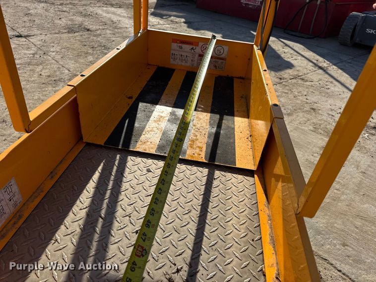 image for item EN0650 2019 Hy-Brid ZT-1230 scissor lift