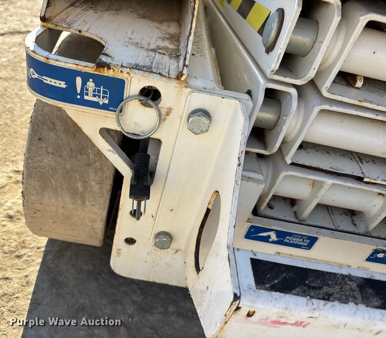 image for item EN0650 2019 Hy-Brid ZT-1230 scissor lift