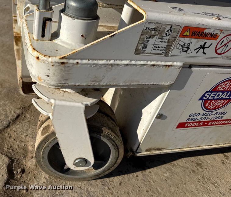 image for item EN0650 2019 Hy-Brid ZT-1230 scissor lift