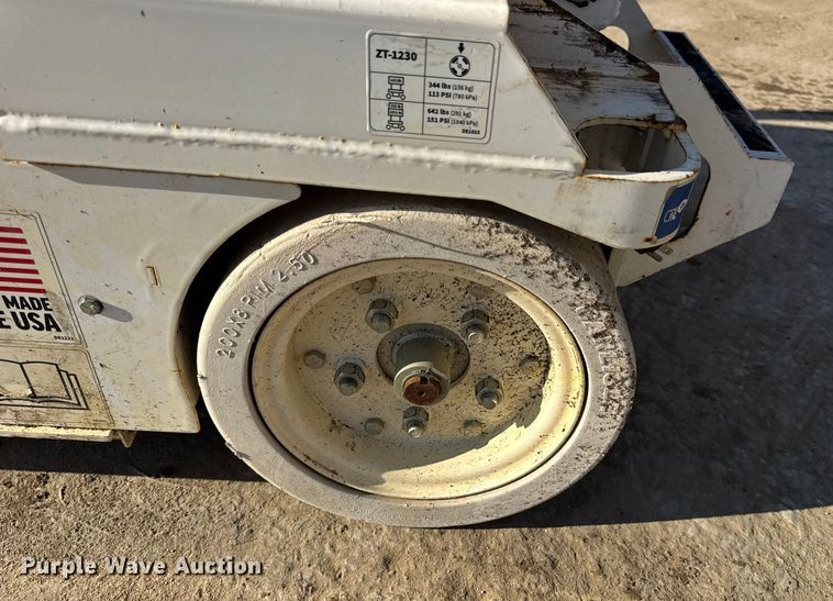 image for item EN0650 2019 Hy-Brid ZT-1230 scissor lift