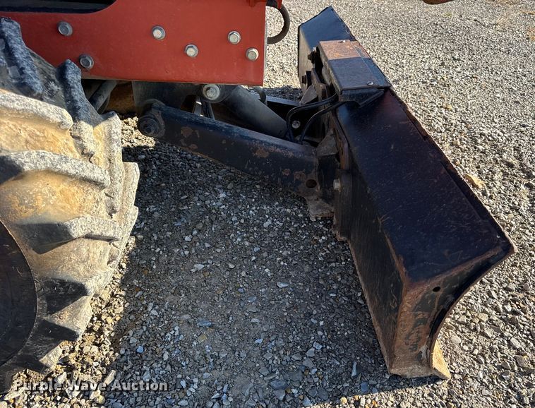 image for item EN0652 2007 Ditch Witch RT40 trencher