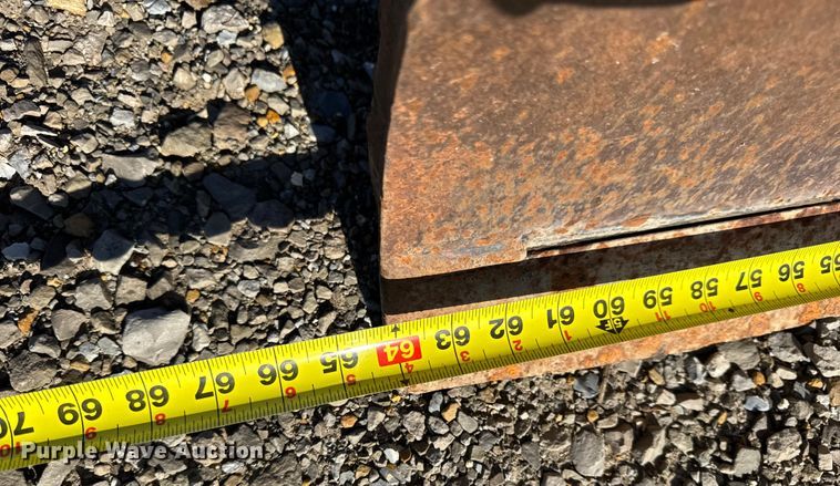 image for item EN0652 2007 Ditch Witch RT40 trencher