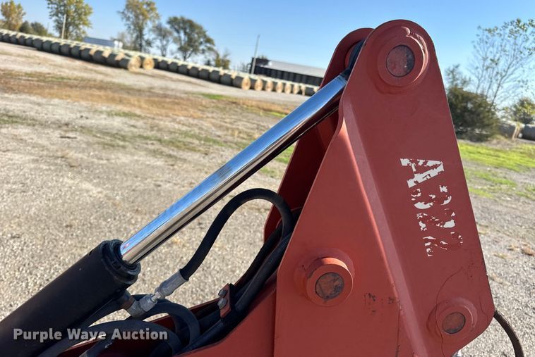 image for item EN0652 2007 Ditch Witch RT40 trencher