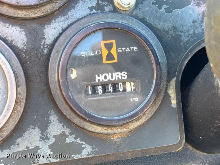 image for item EN0652 2007 Ditch Witch RT40 trencher