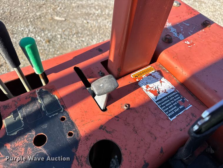 image for item EN0652 2007 Ditch Witch RT40 trencher