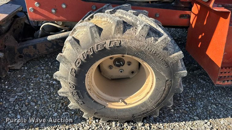 image for item EN0652 2007 Ditch Witch RT40 trencher