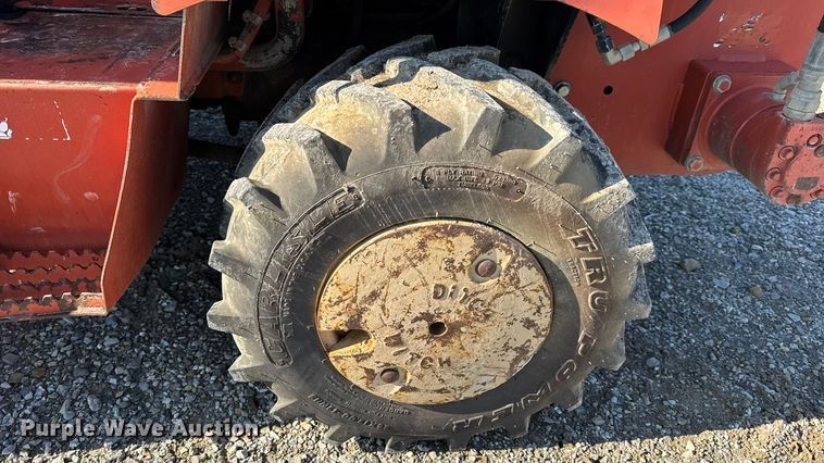 image for item EN0652 2007 Ditch Witch RT40 trencher