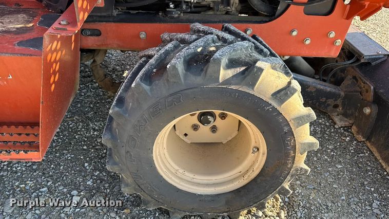 image for item EN0652 2007 Ditch Witch RT40 trencher