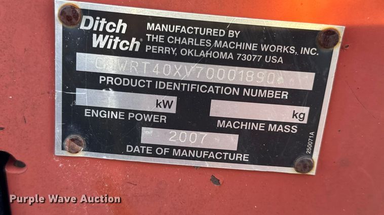 image for item EN0652 2007 Ditch Witch RT40 trencher
