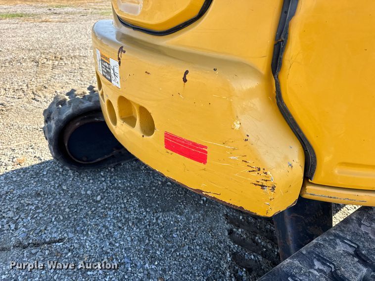 image for item EN0653 2019 John Deere 35G mini excavator