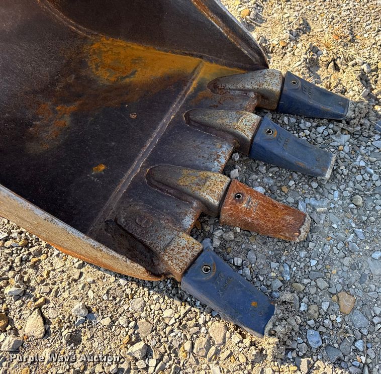 image for item EN0653 2019 John Deere 35G mini excavator