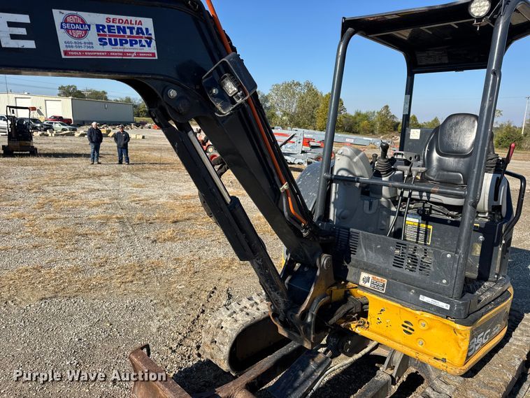image for item EN0653 2019 John Deere 35G mini excavator