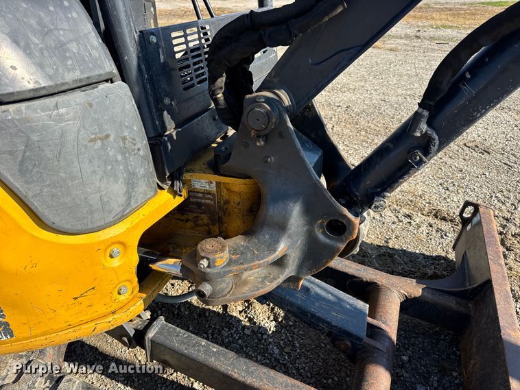 image for item EN0653 2019 John Deere 35G mini excavator