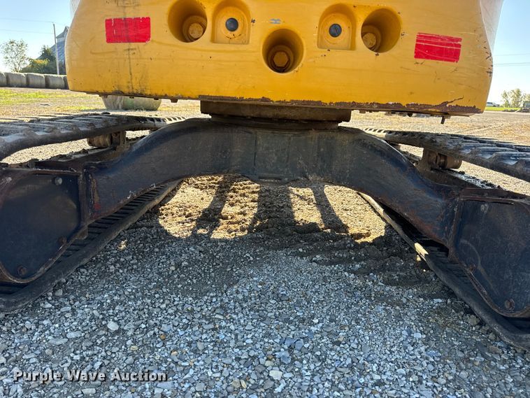 image for item EN0653 2019 John Deere 35G mini excavator