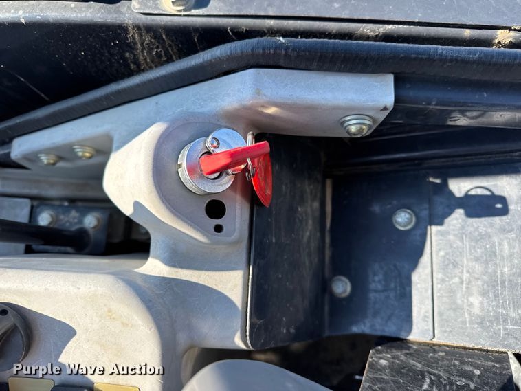 image for item EN0653 2019 John Deere 35G mini excavator