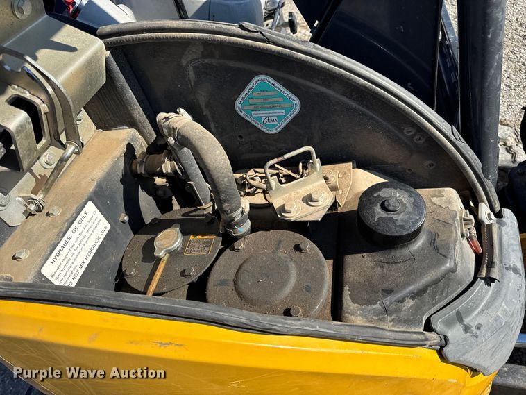 image for item EN0653 2019 John Deere 35G mini excavator