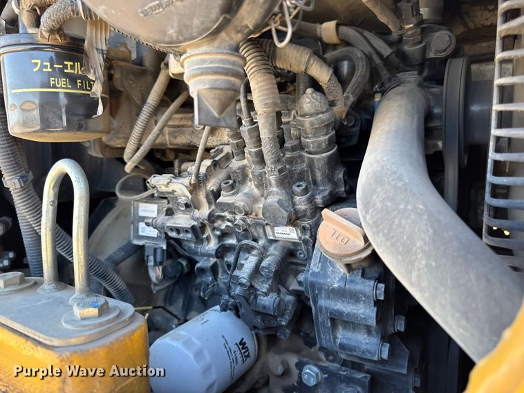 image for item EN0653 2019 John Deere 35G mini excavator