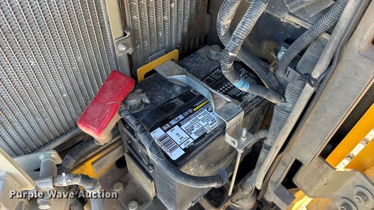 image for item EN0653 2019 John Deere 35G mini excavator