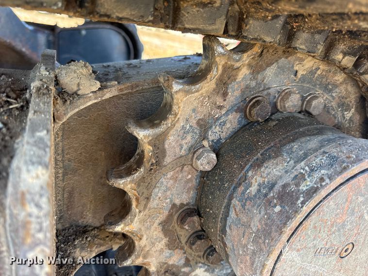 image for item EN0653 2019 John Deere 35G mini excavator