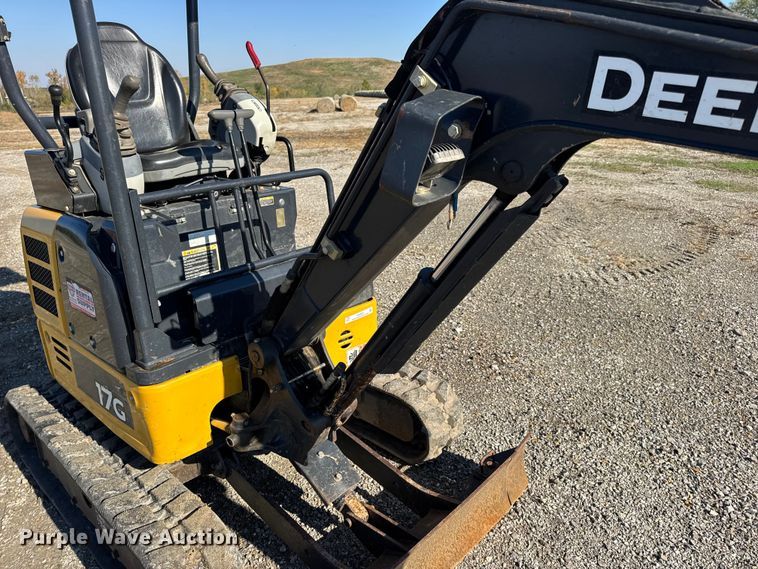 image for item EN0654 2019 John Deere 17G mini excavator