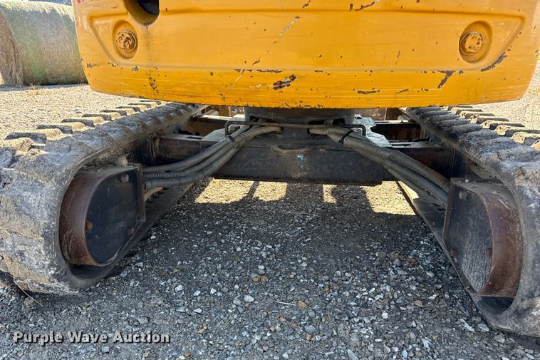 image for item EN0654 2019 John Deere 17G mini excavator