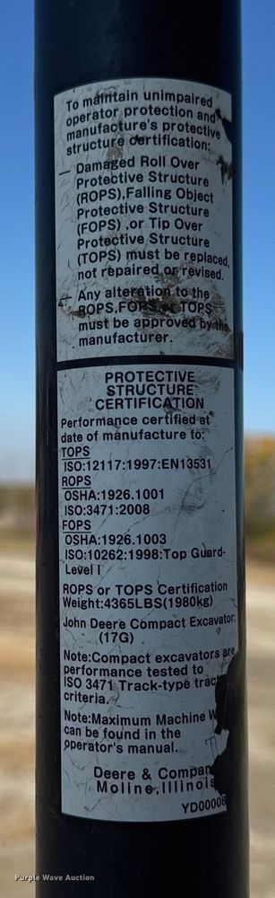 image for item EN0654 2019 John Deere 17G mini excavator