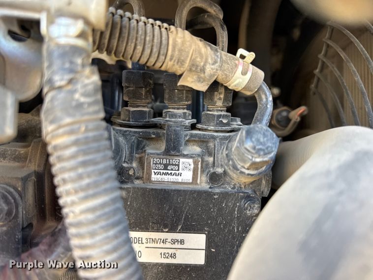 image for item EN0654 2019 John Deere 17G mini excavator