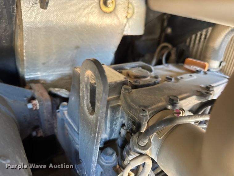 image for item EN0654 2019 John Deere 17G mini excavator