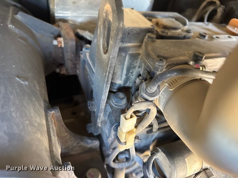 image for item EN0654 2019 John Deere 17G mini excavator