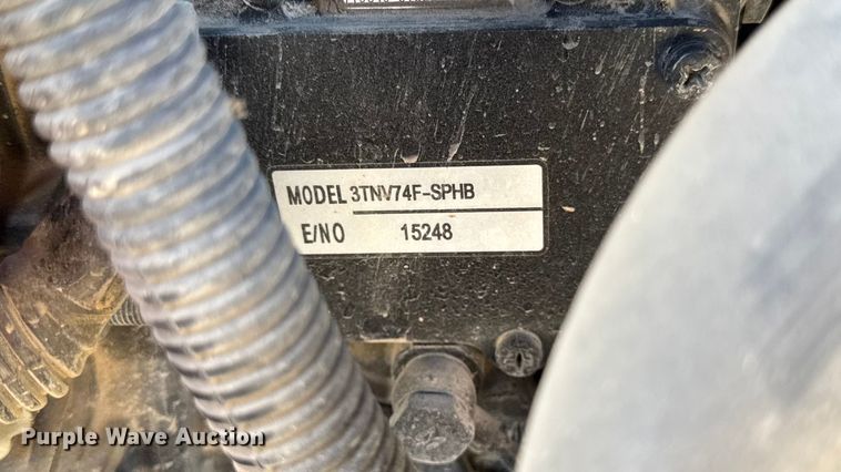 image for item EN0654 2019 John Deere 17G mini excavator