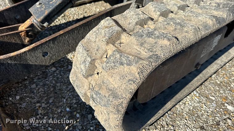 image for item EN0654 2019 John Deere 17G mini excavator