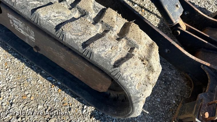 image for item EN0654 2019 John Deere 17G mini excavator