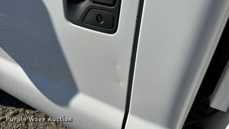 image for item EN0655 2012 Ford F250 Super Duty utility bed pickup truck