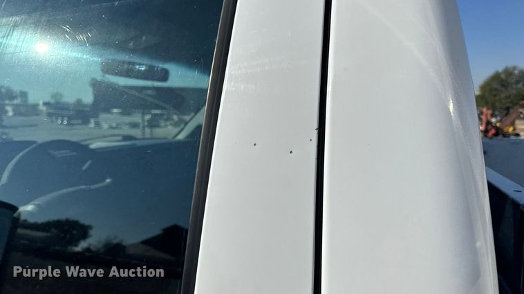 image for item EN0655 2012 Ford F250 Super Duty utility bed pickup truck