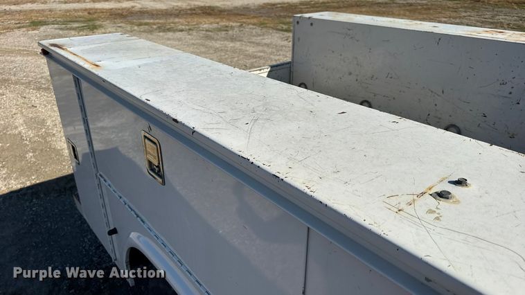 image for item EN0655 2012 Ford F250 Super Duty utility bed pickup truck