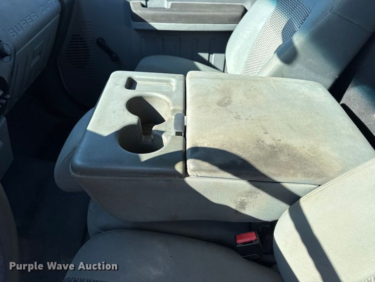 image for item EN0655 2012 Ford F250 Super Duty utility bed pickup truck