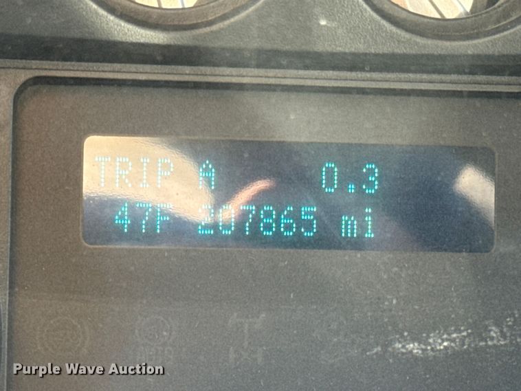 image for item EN0655 2012 Ford F250 Super Duty utility bed pickup truck