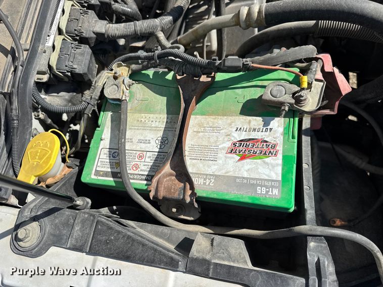 image for item EN0655 2012 Ford F250 Super Duty utility bed pickup truck