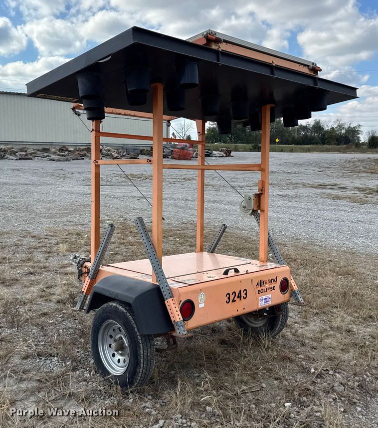 image for item EN0656 Allmand 2200 ALT arrow board trailer