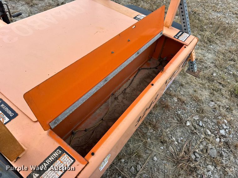 image for item EN0656 Allmand 2200 ALT arrow board trailer