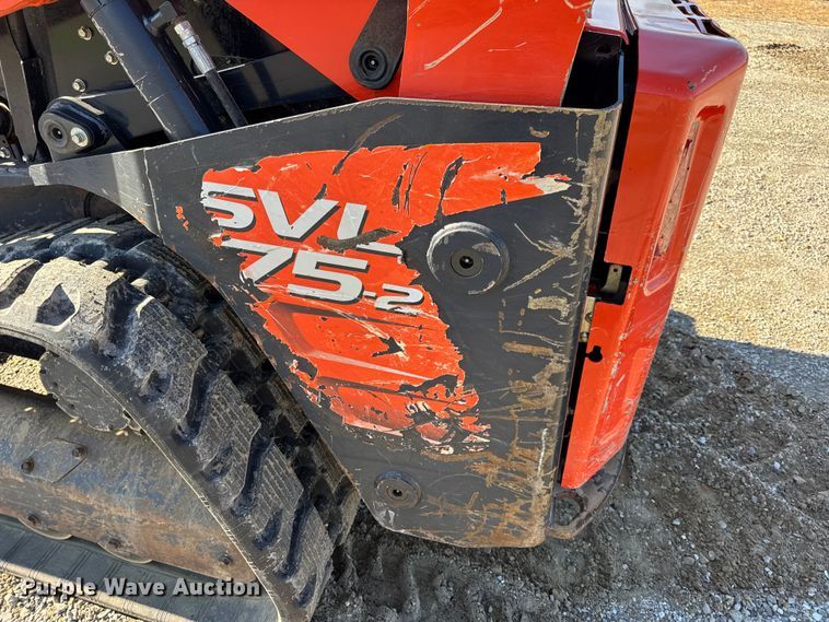 image for item EN0657 Kubota SVL75-2 tracked skid steer loader