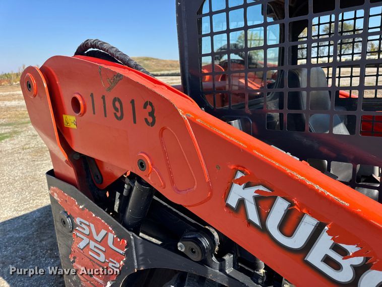 image for item EN0657 Kubota SVL75-2 tracked skid steer loader