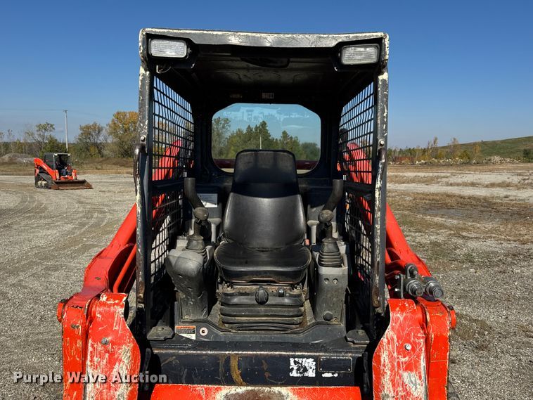 image for item EN0657 Kubota SVL75-2 tracked skid steer loader